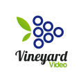 grapes Logo